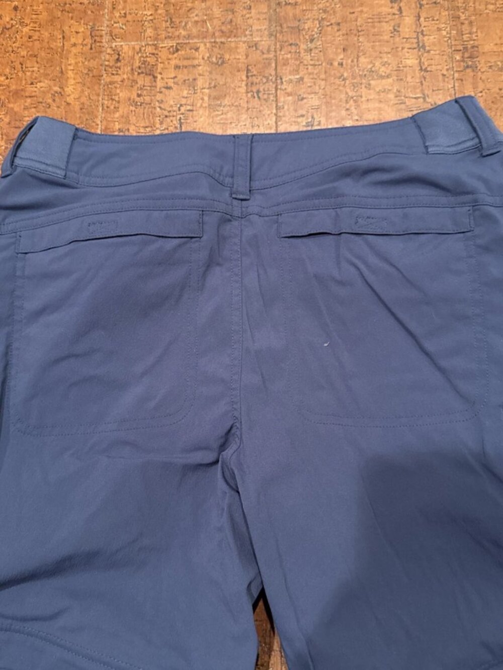 Bass Pro Shops World Wide Sportsman Women’s 4 Blue Fishing Convertible Pants - Picture 5 of 6